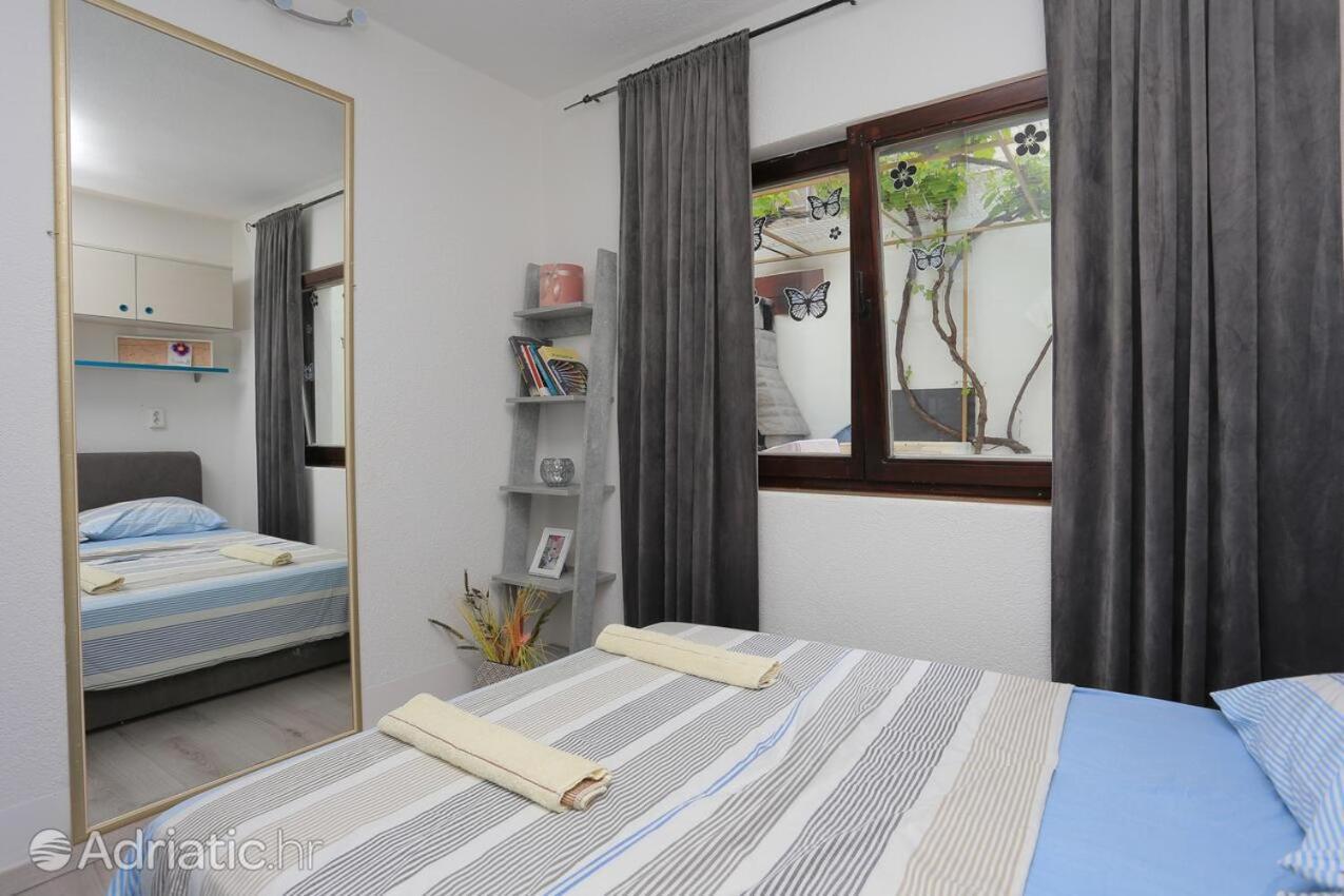 Apartments Bagaric Trogir Exterior photo