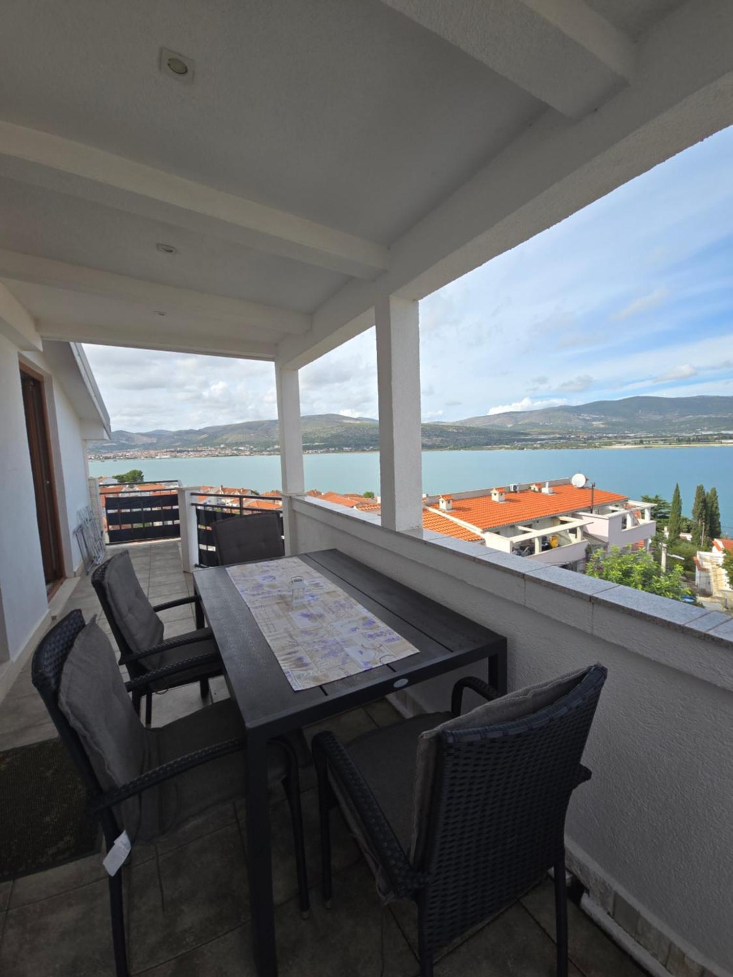 Apartments Bagaric Trogir Exterior photo